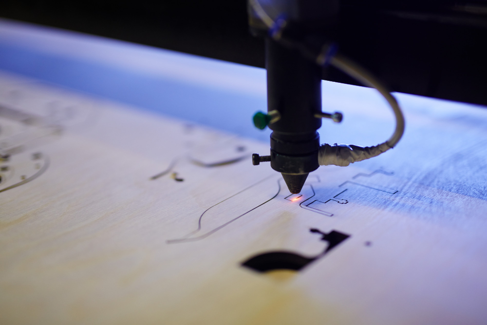 Scopri di più sull'articolo Incisioni su Legno: con laser tecnologia e innovazione